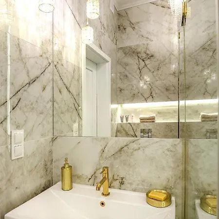 아파트 Hanza Tower Diamond Class *